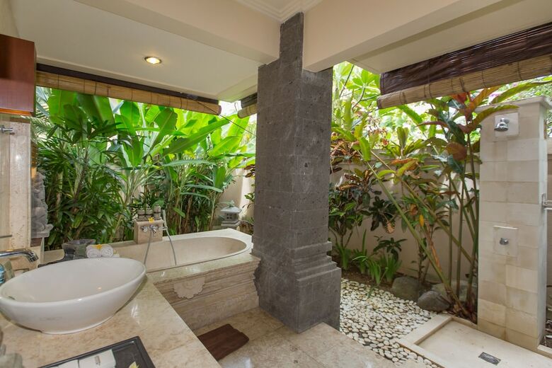 Villa Lidwina By Nagisa Bali