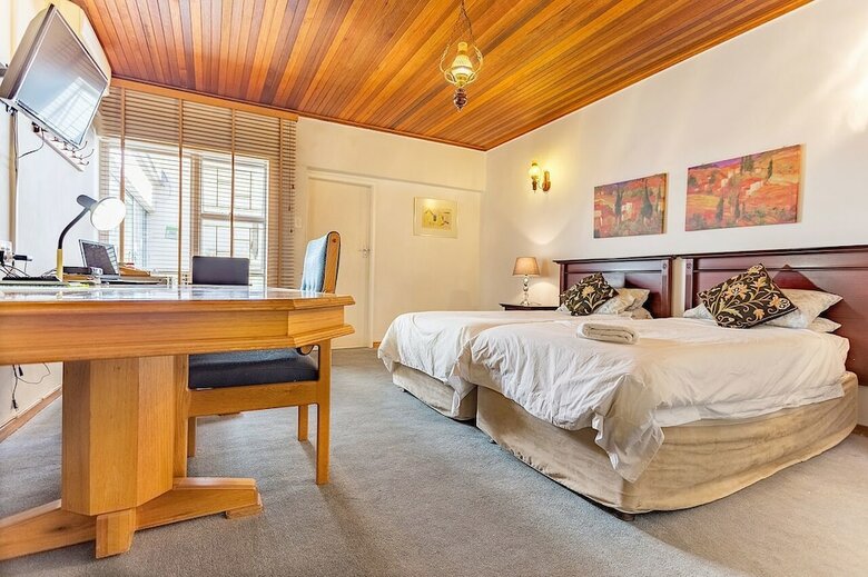 Hotel Bay Tree Guest House