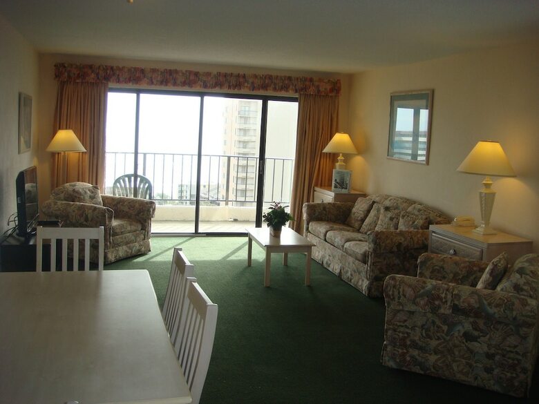 Apartamentos Ocean Villas Beach Resort, A Vri Resort