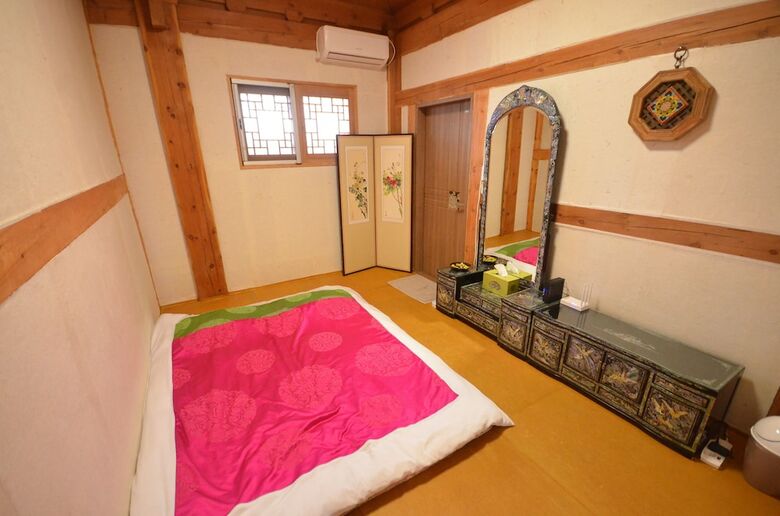Hotel Edam Hanok