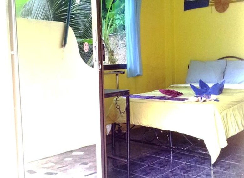Hotel Island Lodge