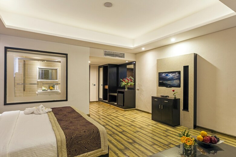 Hotel Sterling Kufri