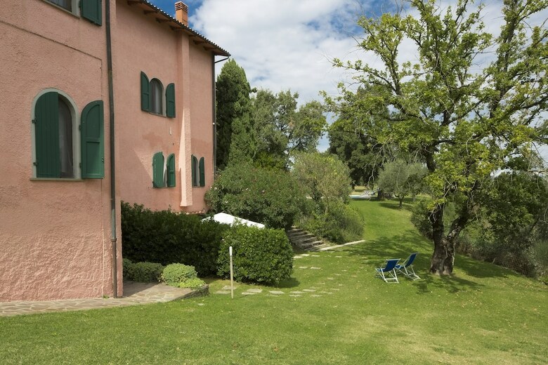 Agroturismo Bosco Lazzeroni Residence