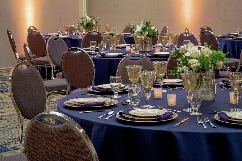 Doubletree Suites By Hilton Hotel Salt Lake City