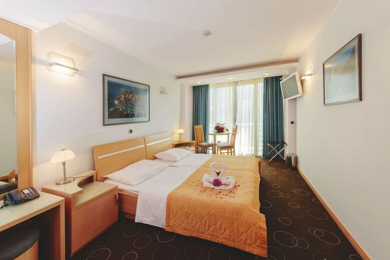 Hotel Montenegro Beach Resort