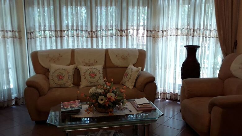 Hotel Tree Breeze Inn