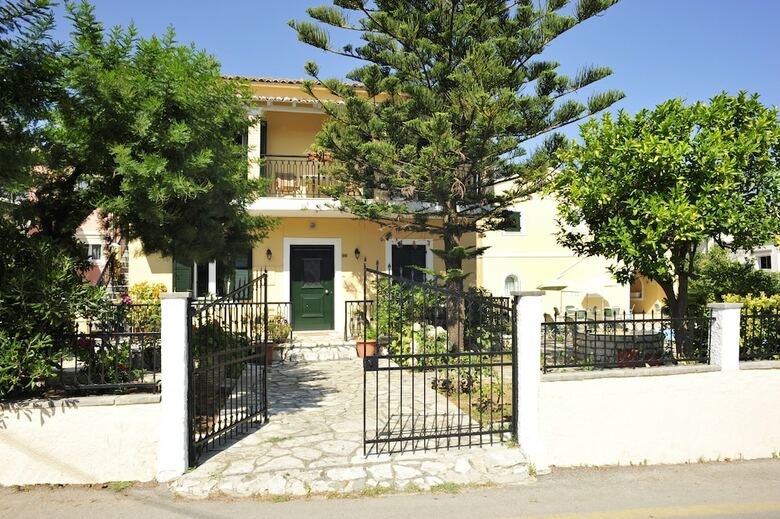 Aparthotel Ariti Complex