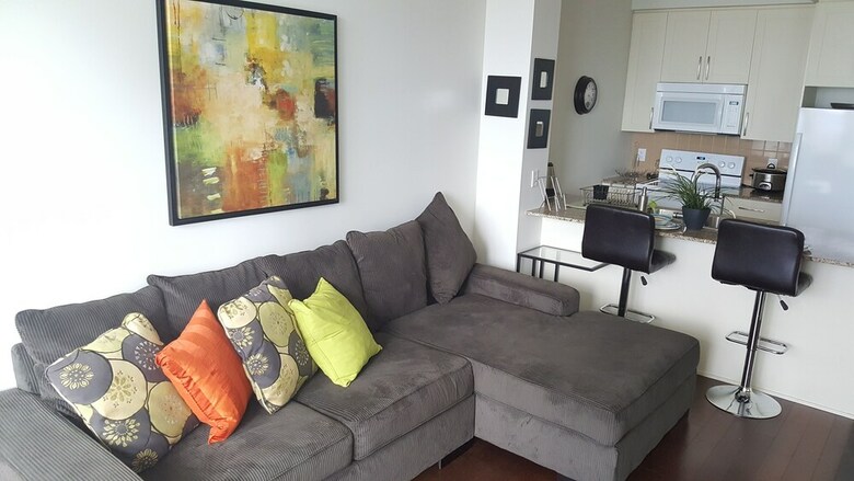 Custom-made Luxury Suite-by Elite Suites