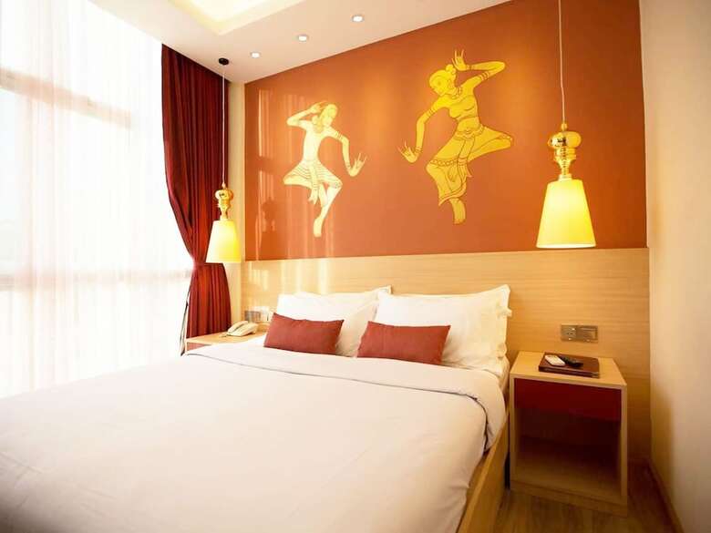 Shwe Pyi San Yar Hotel