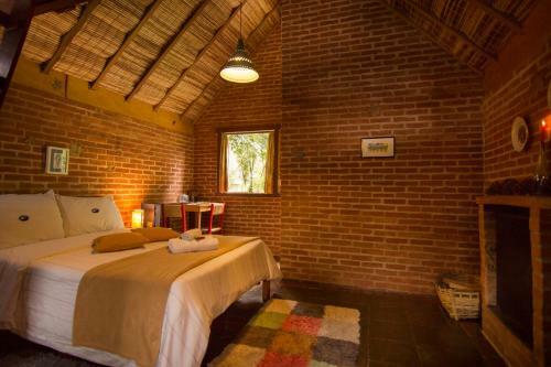 Hostal Canto Da Lua Chal�s E Api�rio