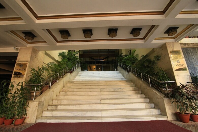 Dynasty Hotel