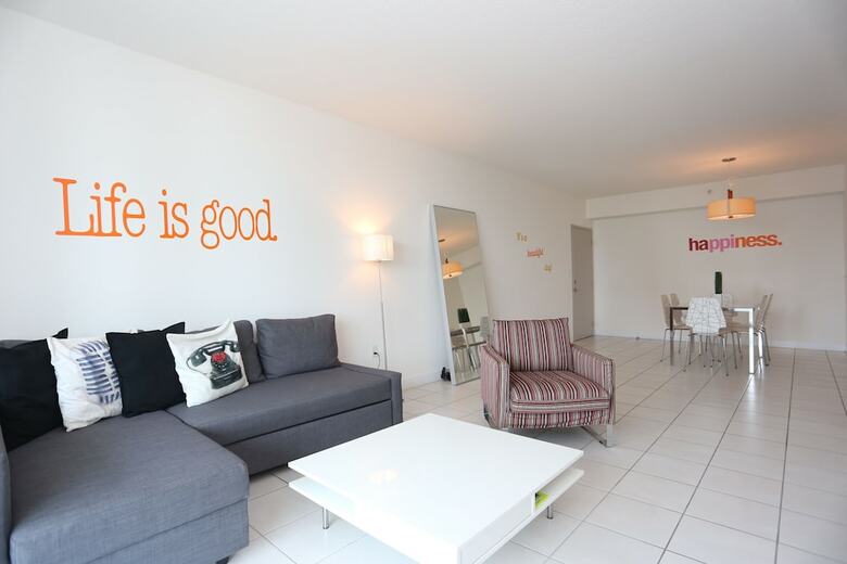 Nuovo Miami Apartments At Brickell - Downtown