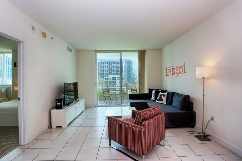 Nuovo Miami Apartments At Brickell - Downtown