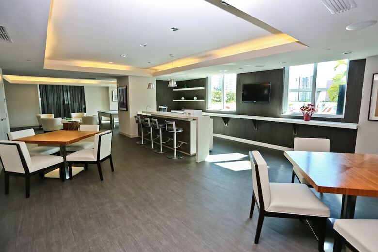 Nuovo Miami Apartments At Brickell - Downtown