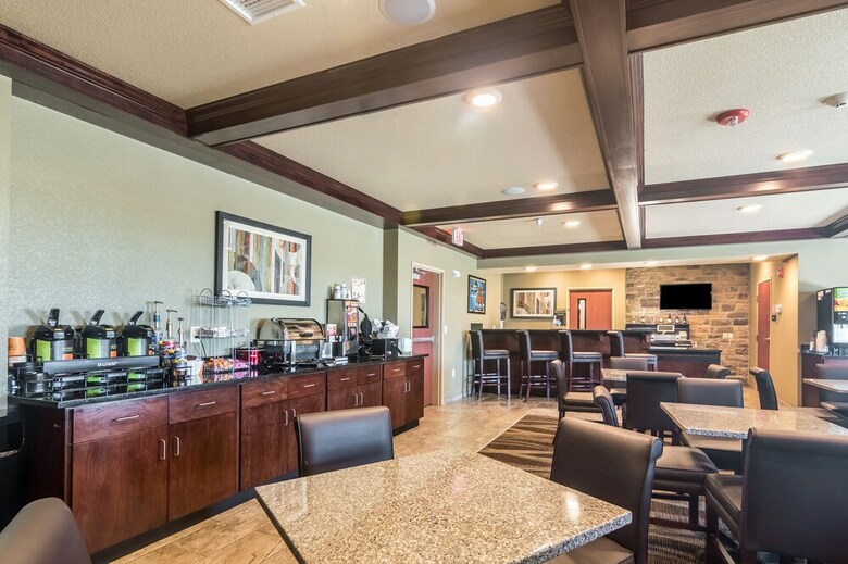 Hotel Cobblestone Inn & Suites - Lakin