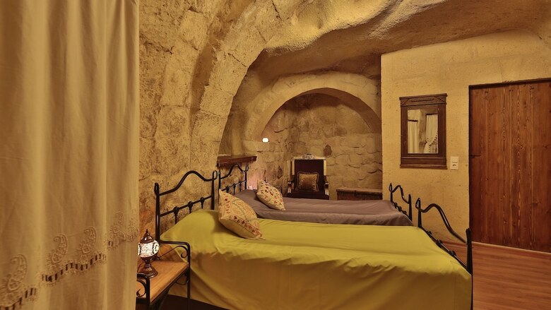 Lamihan Cave Hotel