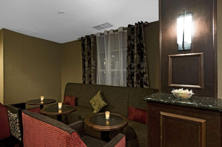 Hotel Hampton Inn Statesville