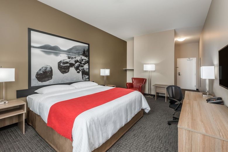 Hotel Super 8 By Wyndham Mont Laurier