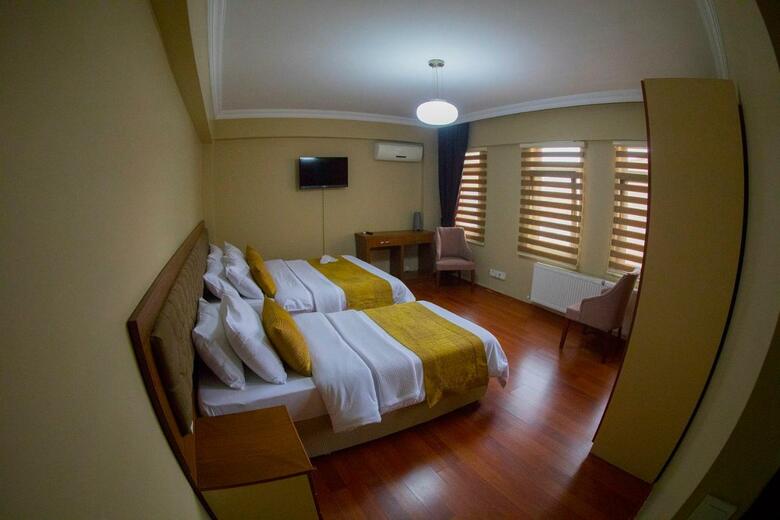 Hotel Ramparts