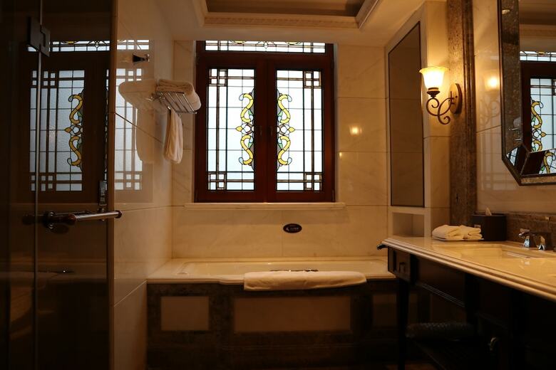 Shanghai Donghu Hotel