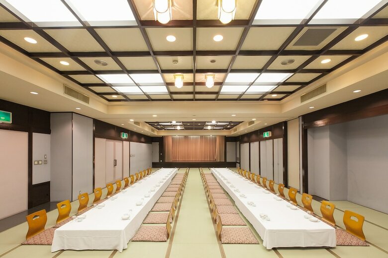 Kochi Sunrise Hotel