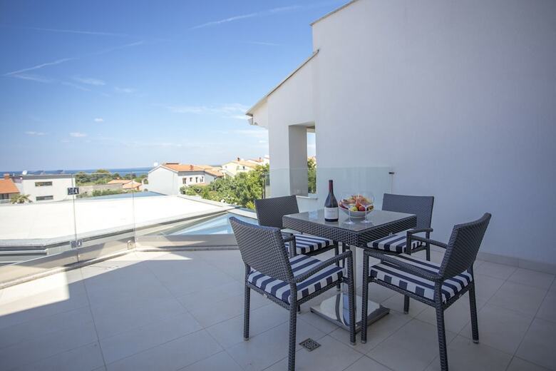 Adrion Aparthotel