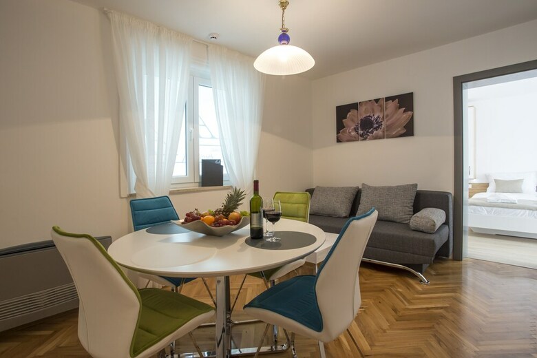 Adrion Aparthotel