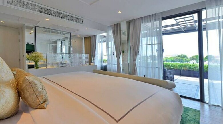 Hotel Riva Arun Bangkok