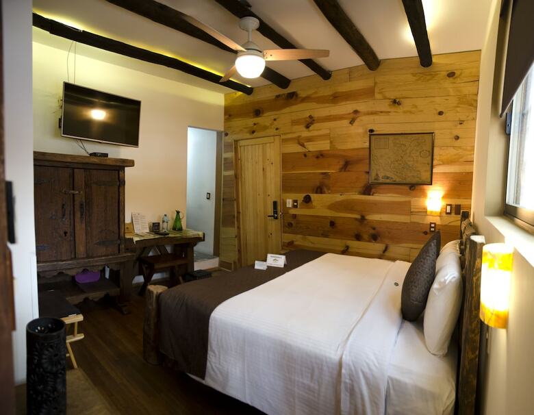 Bed & Breakfast Casa Anzures Suites
