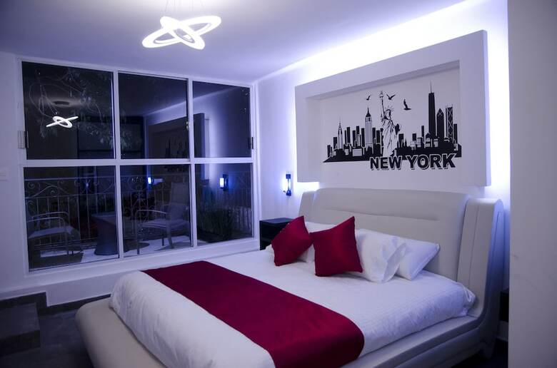 Bed & Breakfast Casa Anzures Suites