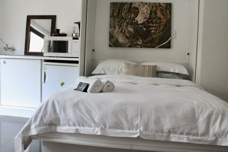Bed & Breakfast The John Bauer Pottery Studio