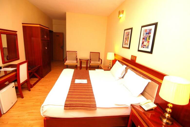 Hotel Rosebud