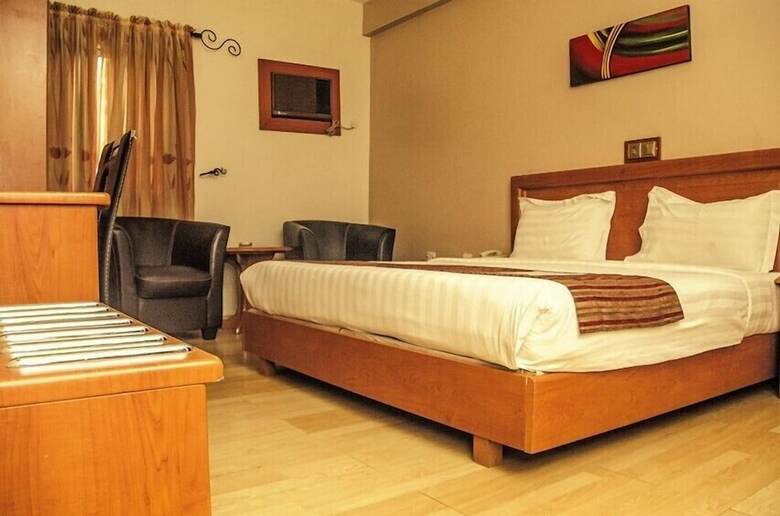 Hotel Rosebud