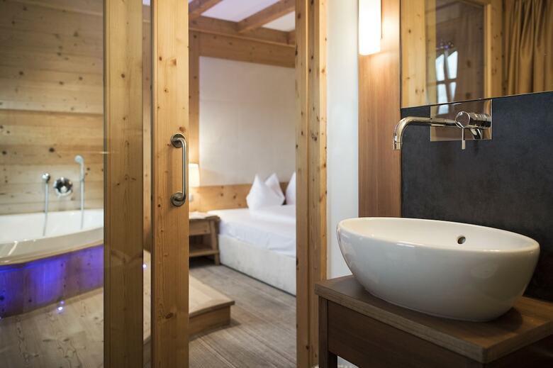 Residencia Post Alpina - Family Mountain Chalets