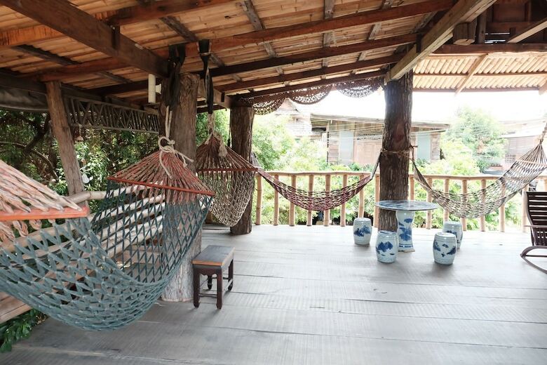 Hotel Baan Eve Guesthouse