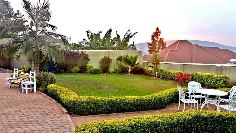 Hotel Yambi Guesthouse