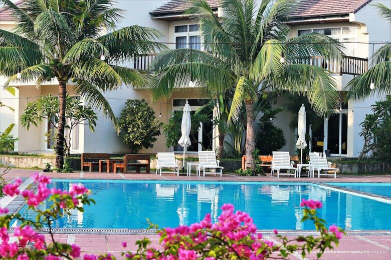 Hotel Bao Ninh Beach Resort