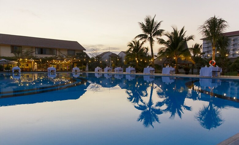 Hotel Bao Ninh Beach Resort