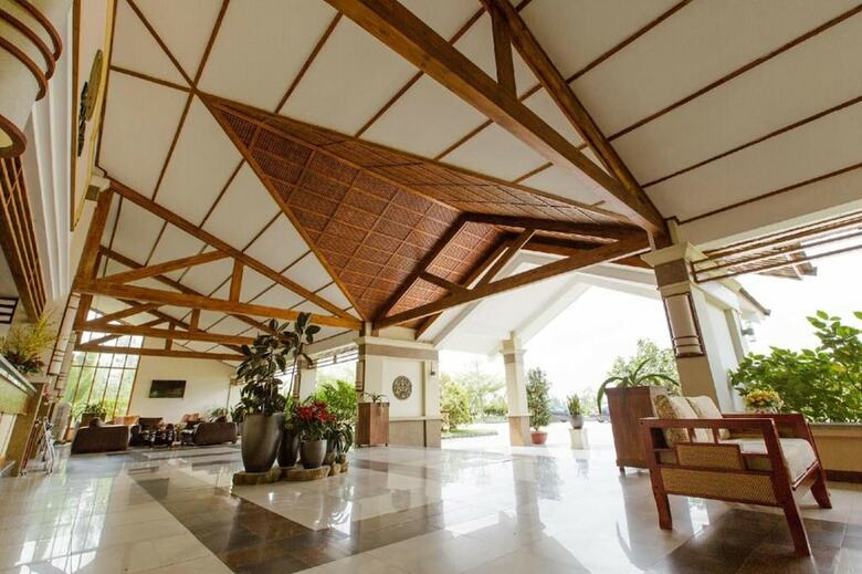 Hotel Bao Ninh Beach Resort