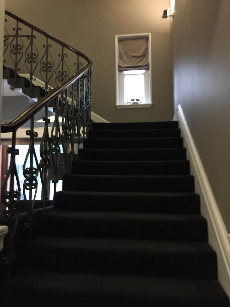 Quebecs Luxury Apartments