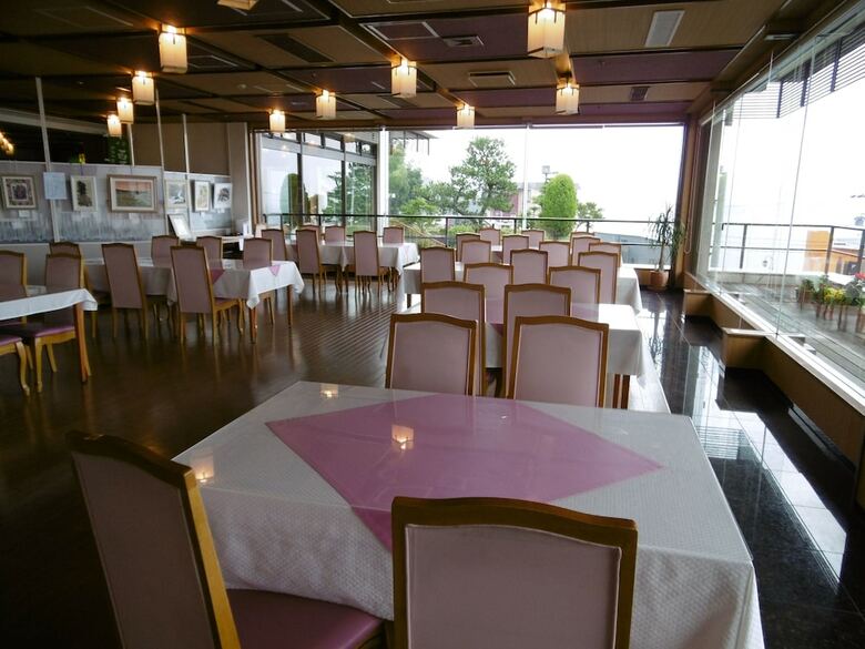 Kirakankou Hotel