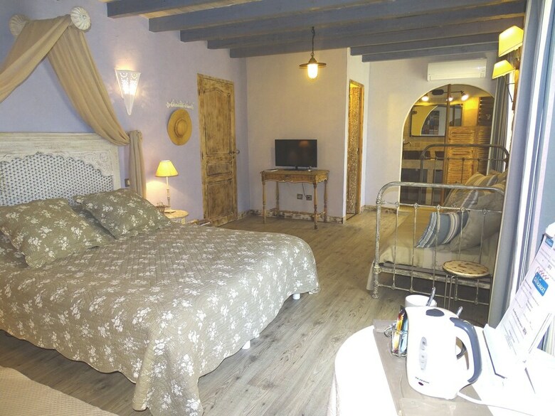 Bed & Breakfast Domaine De Beunes