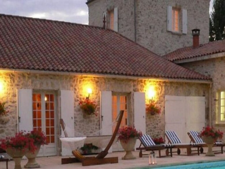 Bed & Breakfast Domaine De Beunes