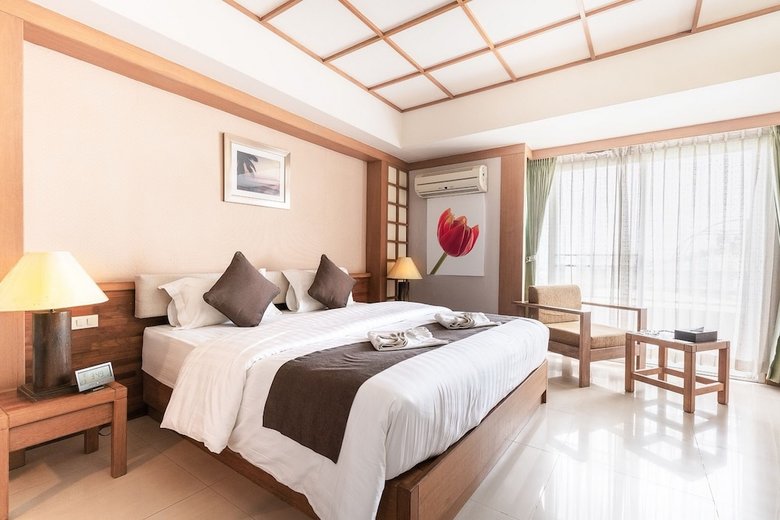 Hotel Green Mansion & Service Apartment