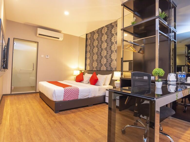 Oyo 44064 De Sweet Boutique Hotel
