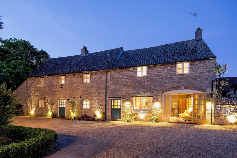 River Nene Cottages