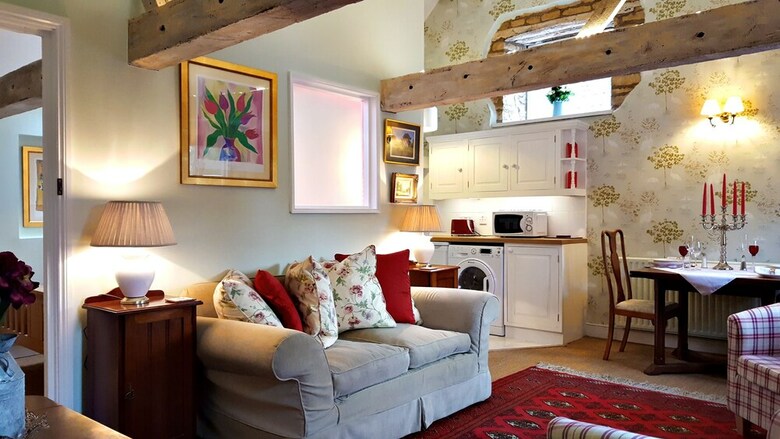 River Nene Cottages