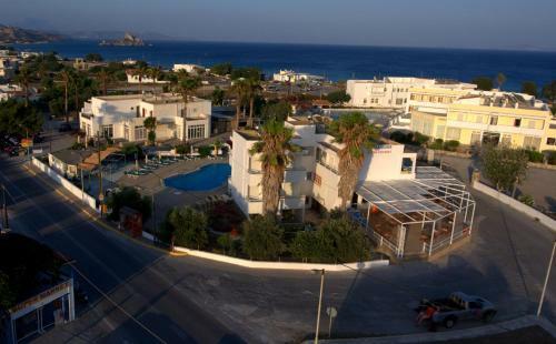 Antonis Hotel