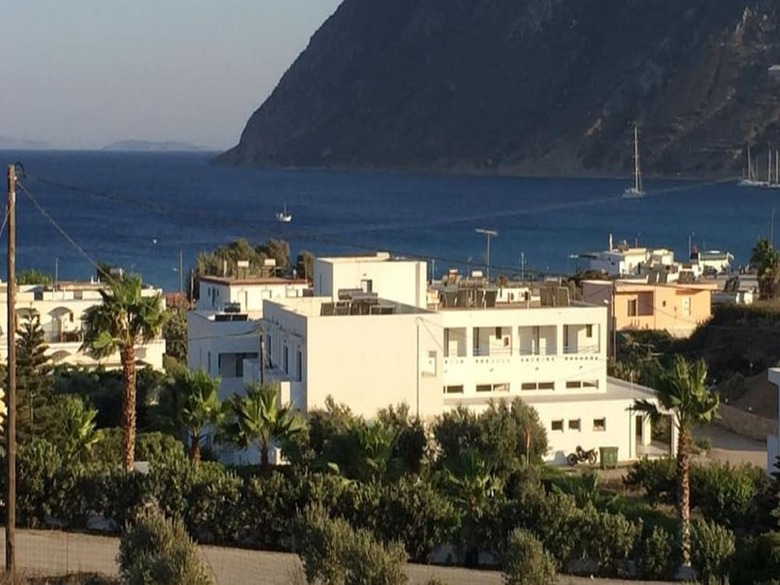 Antonis Hotel