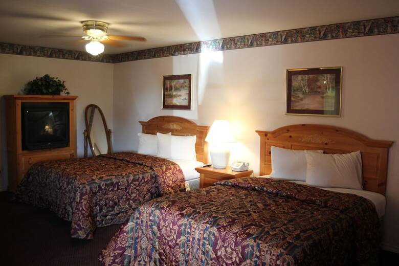 Motel Lakeside Inn & Suites
